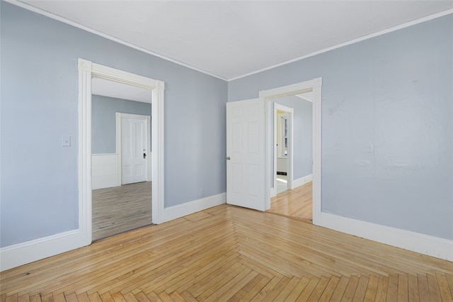 unfurnished room featuring light parquet floors