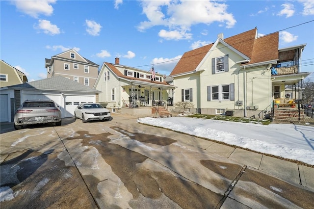 view of front of property featuring covered porch