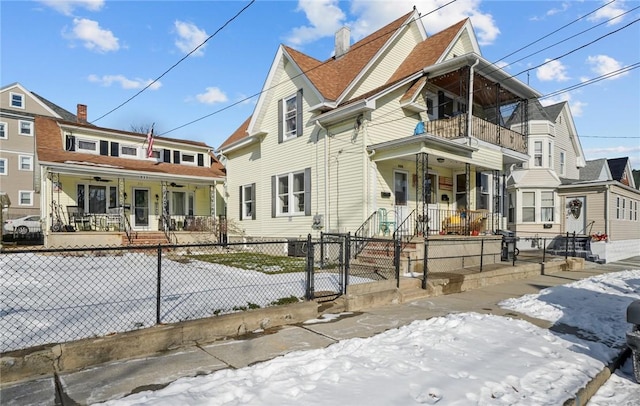 view of front of home with covered porch