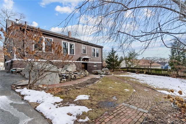 view of front of home