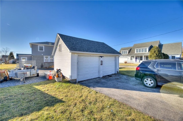 view of detached garage