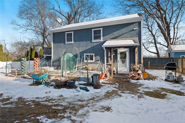 view of front of house