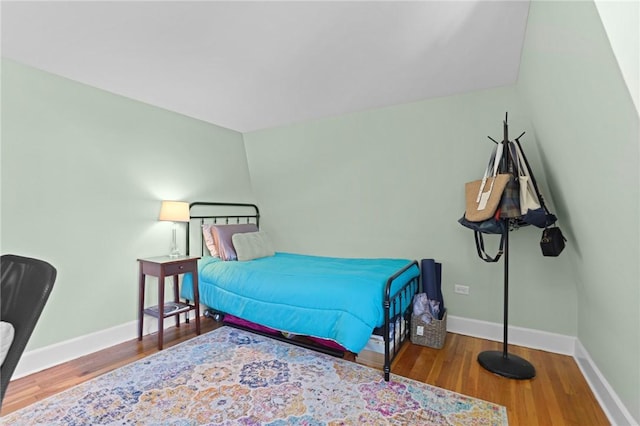 45 Ayrault St Unit 11, Newport, RI 02840 - bedroom featuring hardwood / wood-style floors
