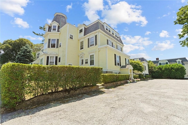 45 Ayrault St Unit 11, Newport, RI 02840 - view of side of property