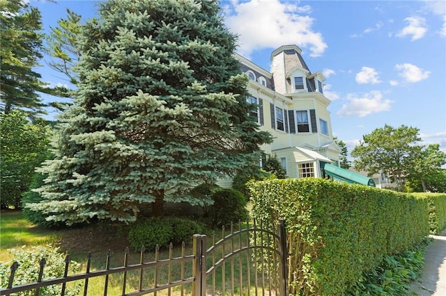 45 Ayrault St Unit 11, Newport, RI 02840 - view of side of home