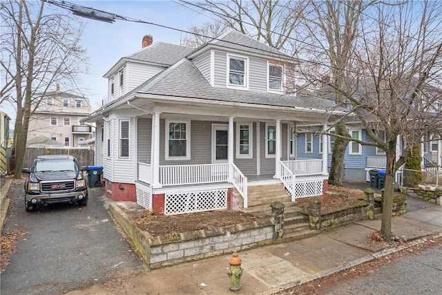 view of front of house featuring a porch