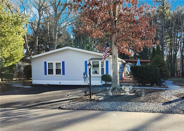 65 Lear Dr, Coventry, RI 02816 - view of front of property