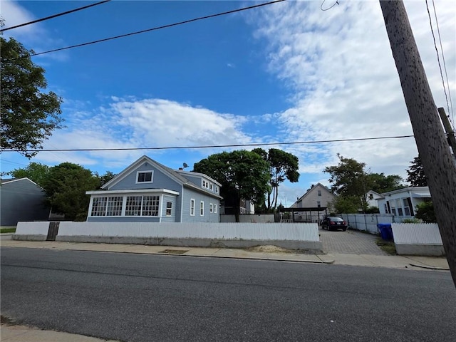 36 Utton Ave, Pawtucket, RI 02860 - view of front of property featuring a fenced front yard