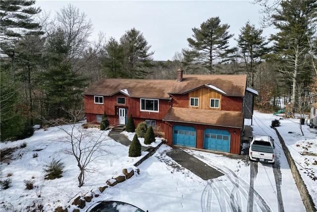 view of front of home with a garage