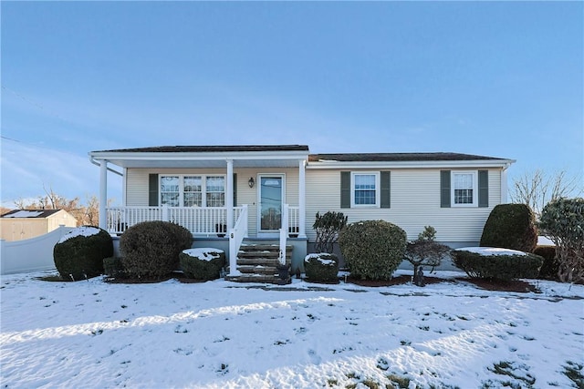 view of front of house featuring covered porch