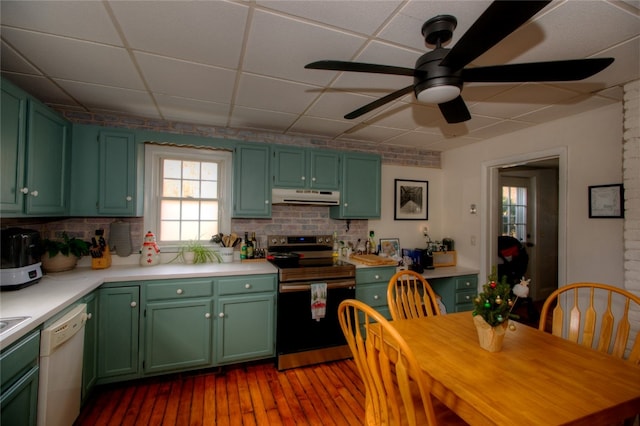 kitchen with stainless steel electric range, a paneled ceiling, green cabinets, hardwood / wood-style floors, and white dishwasher