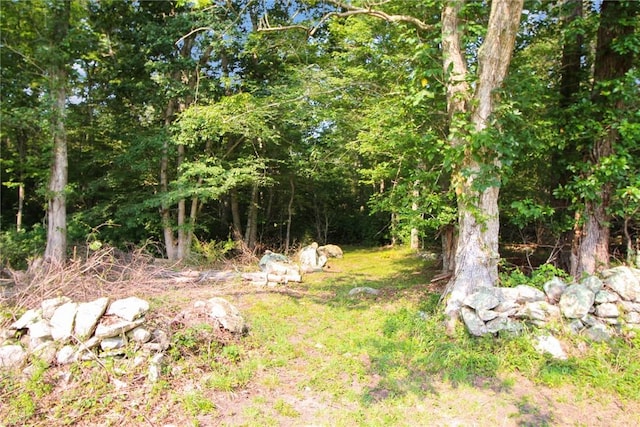 Listing photo 3 for 161 Old Harbor Rd, Little Compton RI 02837