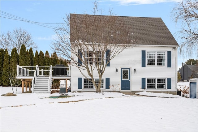 view of front of property