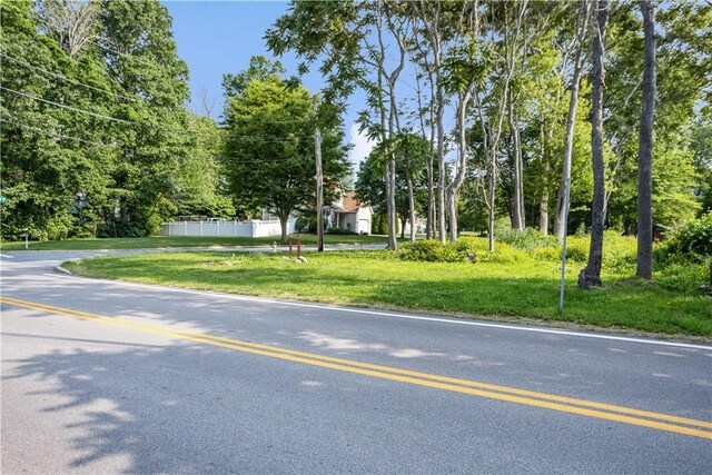 192 Schoolhouse Rd, Warren, RI 02885