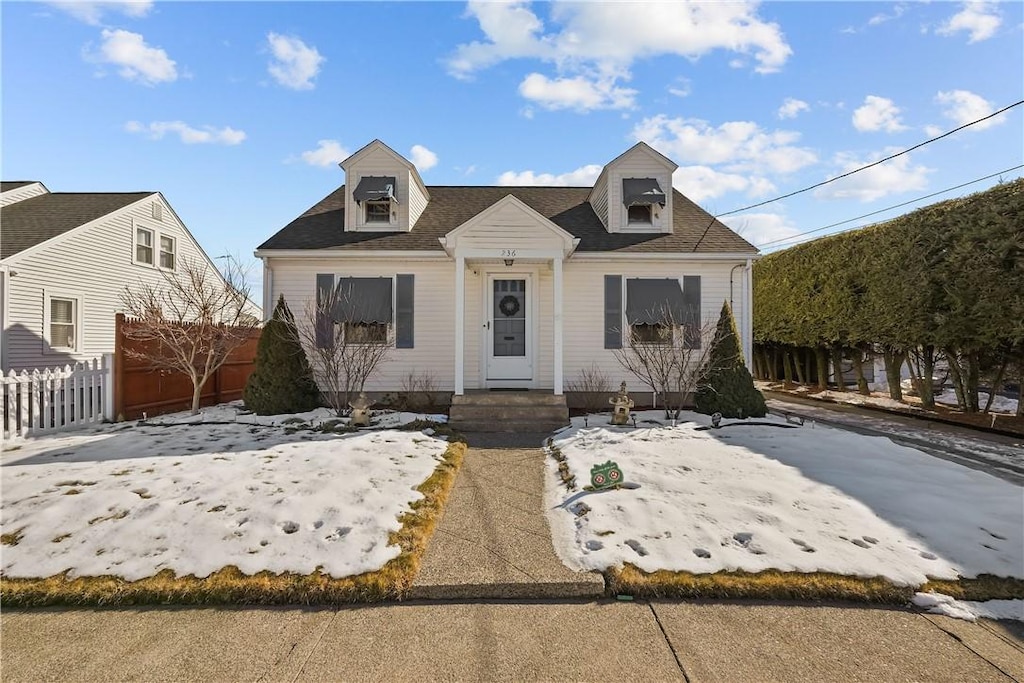 236 Bloomfield St, Pawtucket, RI 02861 - cape cod home with fence