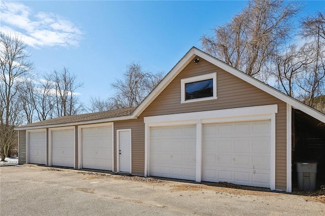 view of detached garage