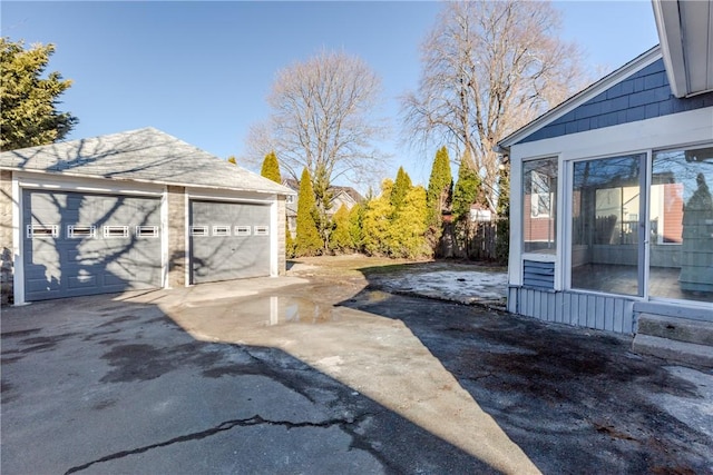 view of detached garage