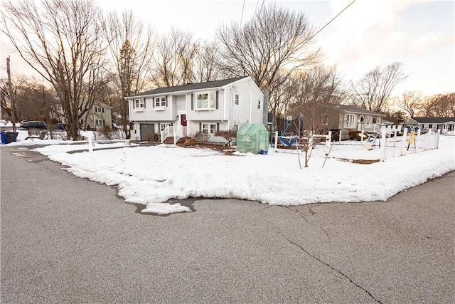 split foyer home with a residential view