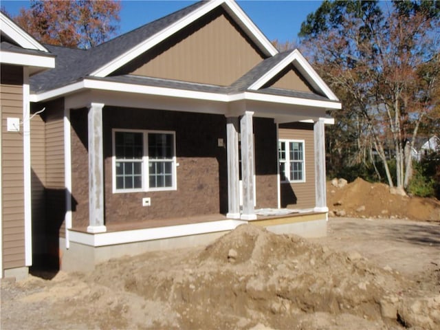 view of front of house with a porch