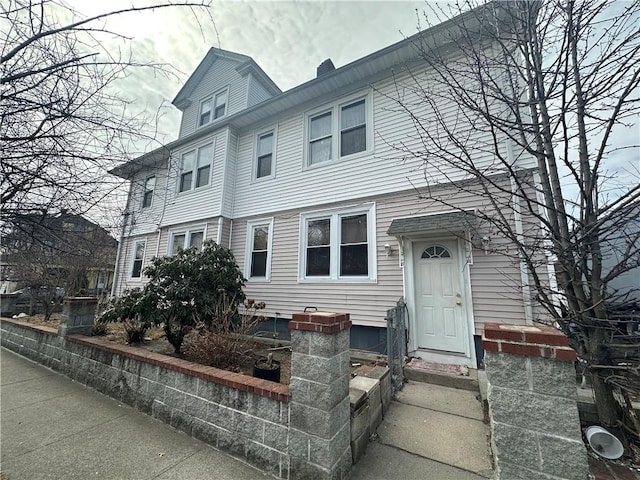 view of front of home