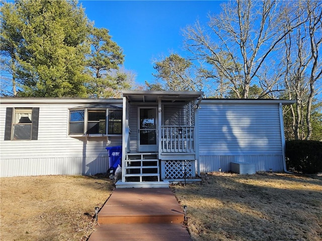 view of manufactured / mobile home