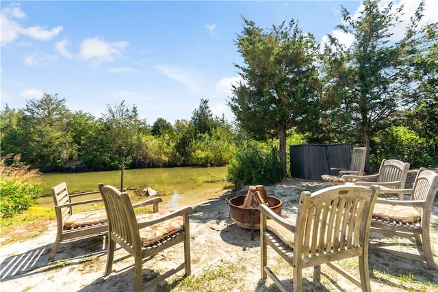 view of patio featuring a fire pit