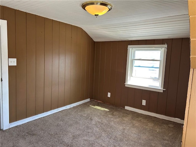 unfurnished room with carpet flooring