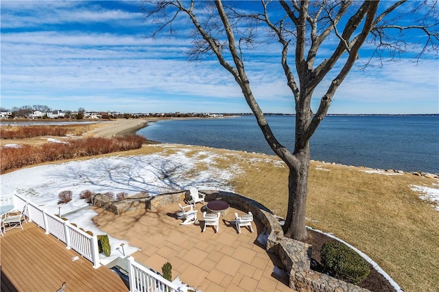 water view featuring a fire pit