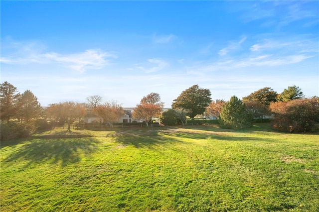704 Fairway Dr Unit 704, Middletown, RI 02842 - view of green lawn
