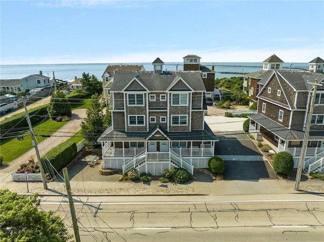 bird's eye view featuring a water view