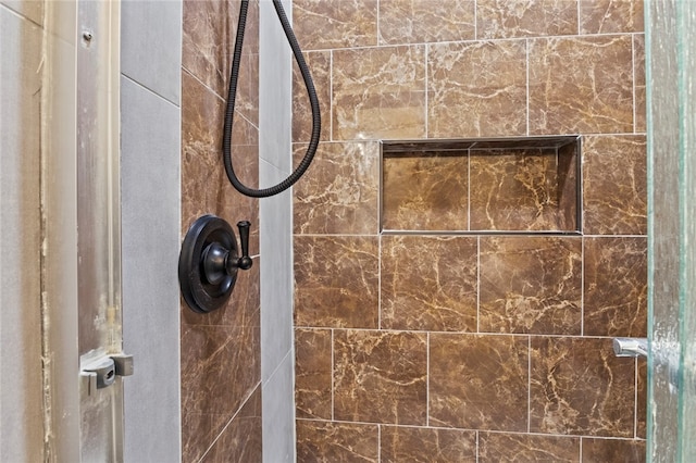 interior details with tiled shower