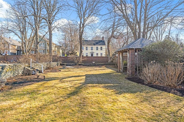 view of yard featuring fence