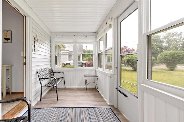 view of sunroom / solarium