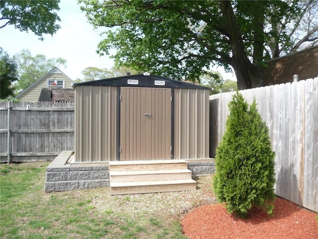 22 Kendall Ln, Warwick, RI 02888 - view of shed featuring a fenced backyard
