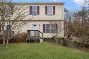 500 Kingstown Rd Unit 3B, Richmond, RI 02892 - colonial-style house featuring a front lawn