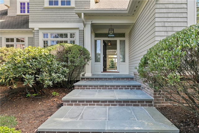 50 Kenyon Ave, East Greenwich, RI 02818 - view of property entrance
