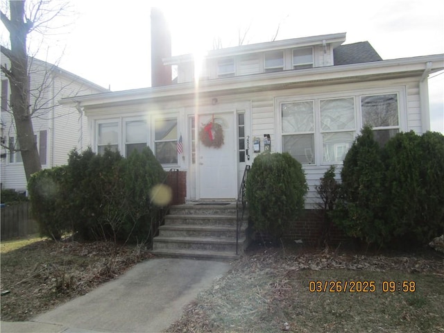 bungalow with entry steps