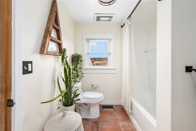 4588 Main Rd, Tiverton, RI 02878 - bathroom featuring toilet, tile patterned floors, baseboards, and visible vents