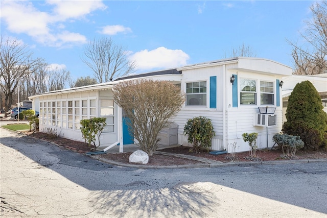 27 Woodward Rd, Lincoln, RI 02865 - view of front of home