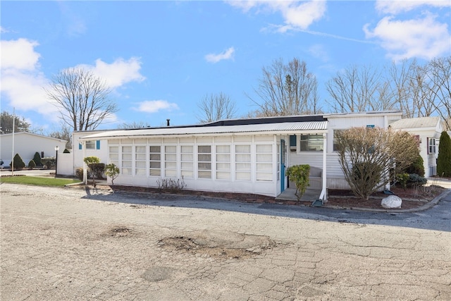 27 Woodward Rd, Lincoln, RI 02865 - view of front of house
