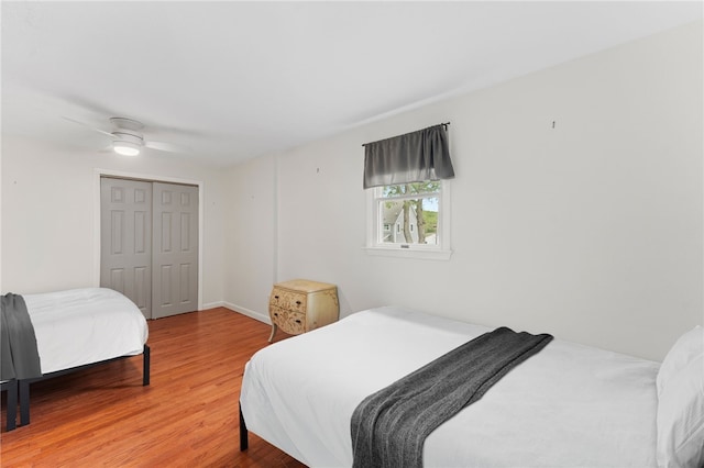 133 Old Pine Rd, Narragansett, RI 02882 - bedroom featuring wood finished floors, a closet, ceiling fan, and baseboards