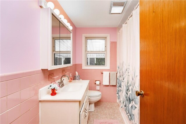 112 Brookwood Rd, Warwick, RI 02889 - photo 18