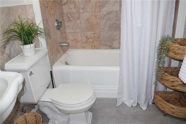 33 Almy St, Newport, RI 02840 - full bath with shower / bathtub combination with curtain and toilet
