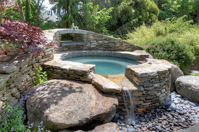 2 Harbor View Dr, Newport, RI 02840 - view of pool