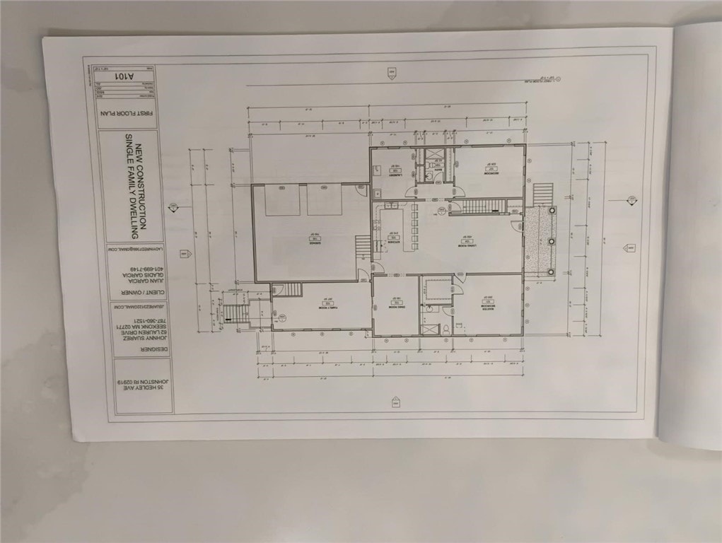35 Hedley Ave, Johnston, RI 02919