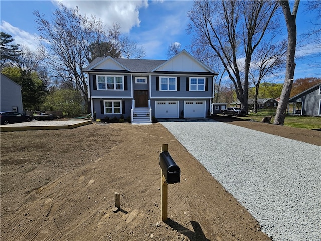 view of front facade featuring an attached garage and driveway