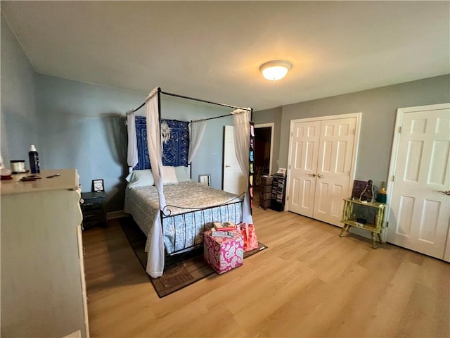 29 Reliance Dr, Bristol, RI 02809 - bedroom with light wood-style flooring