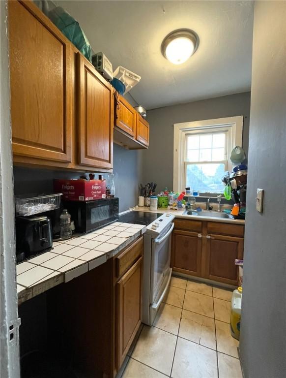 245 Jewett St, Providence, RI 02908 - photo 27