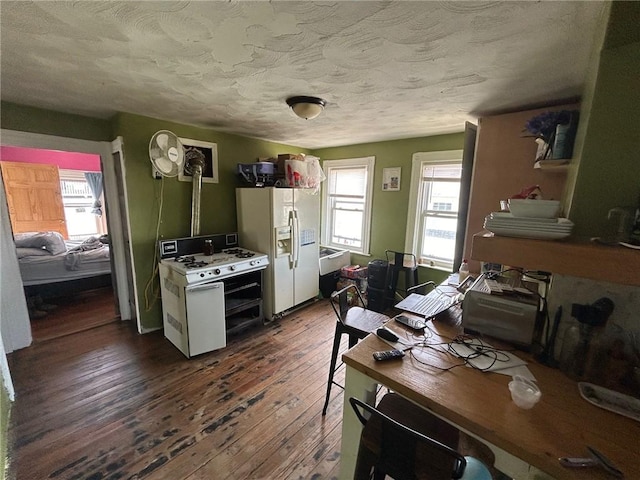 20 Magdalene St, Providence, RI 02909 - photo 15