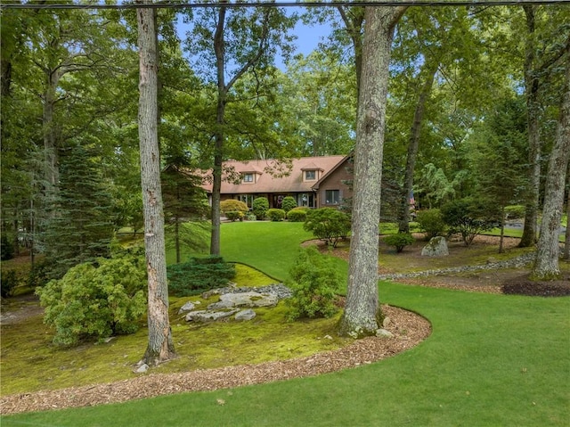 10 Oak Hill Dr, Lincoln, RI 02865 - view of front of property featuring a front lawn